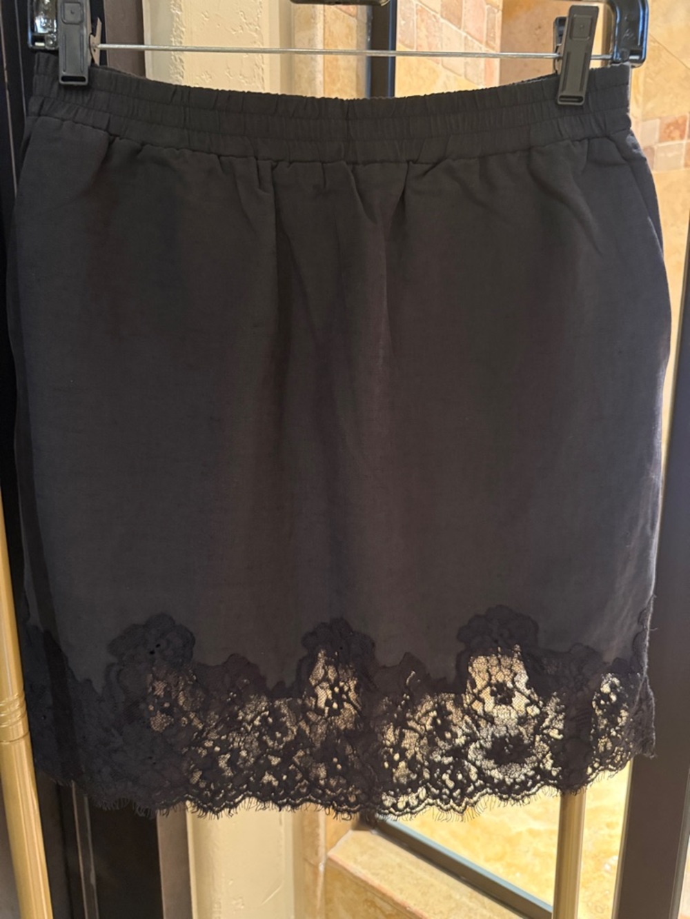 Falcon & Bloom black night skirt XS